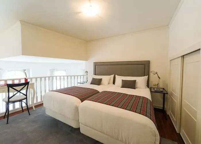 P Sanz 1, 410 By Ybh *